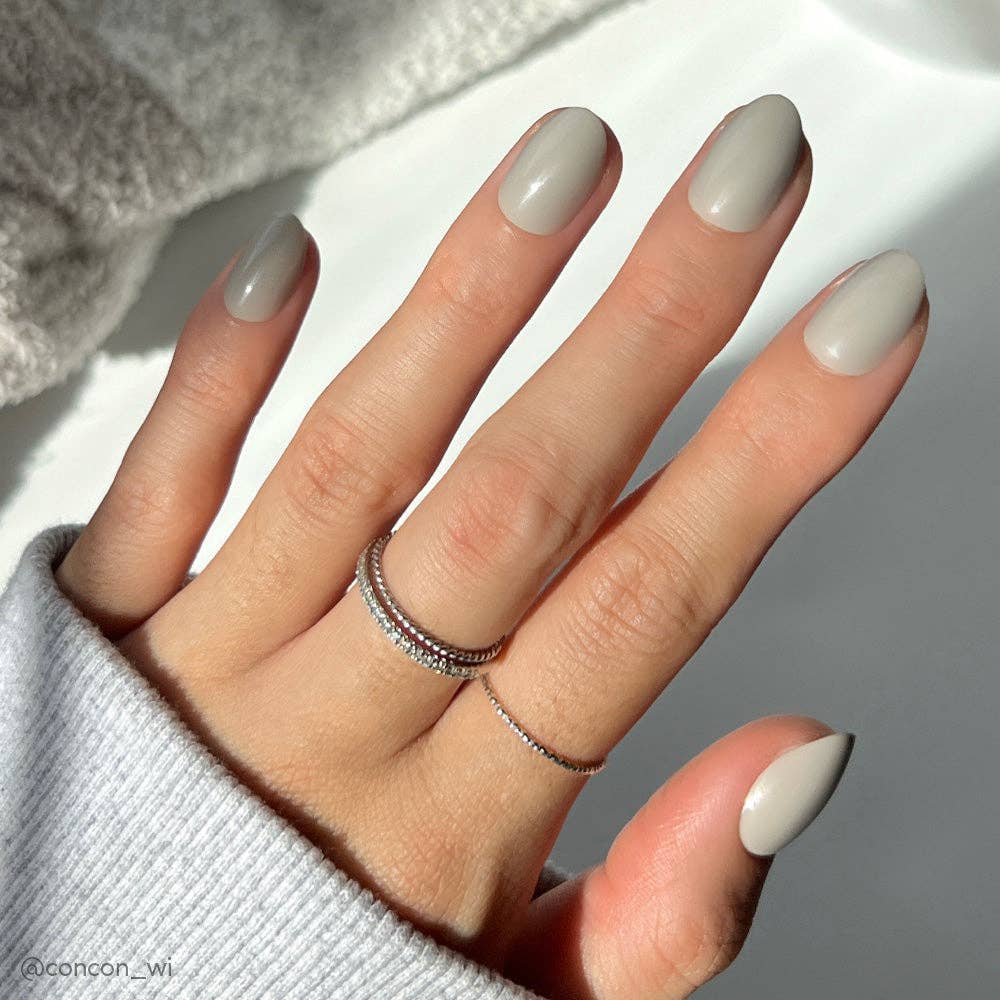 Pure Gray Press-On Nails | Short Oval Solid Holiday Nails