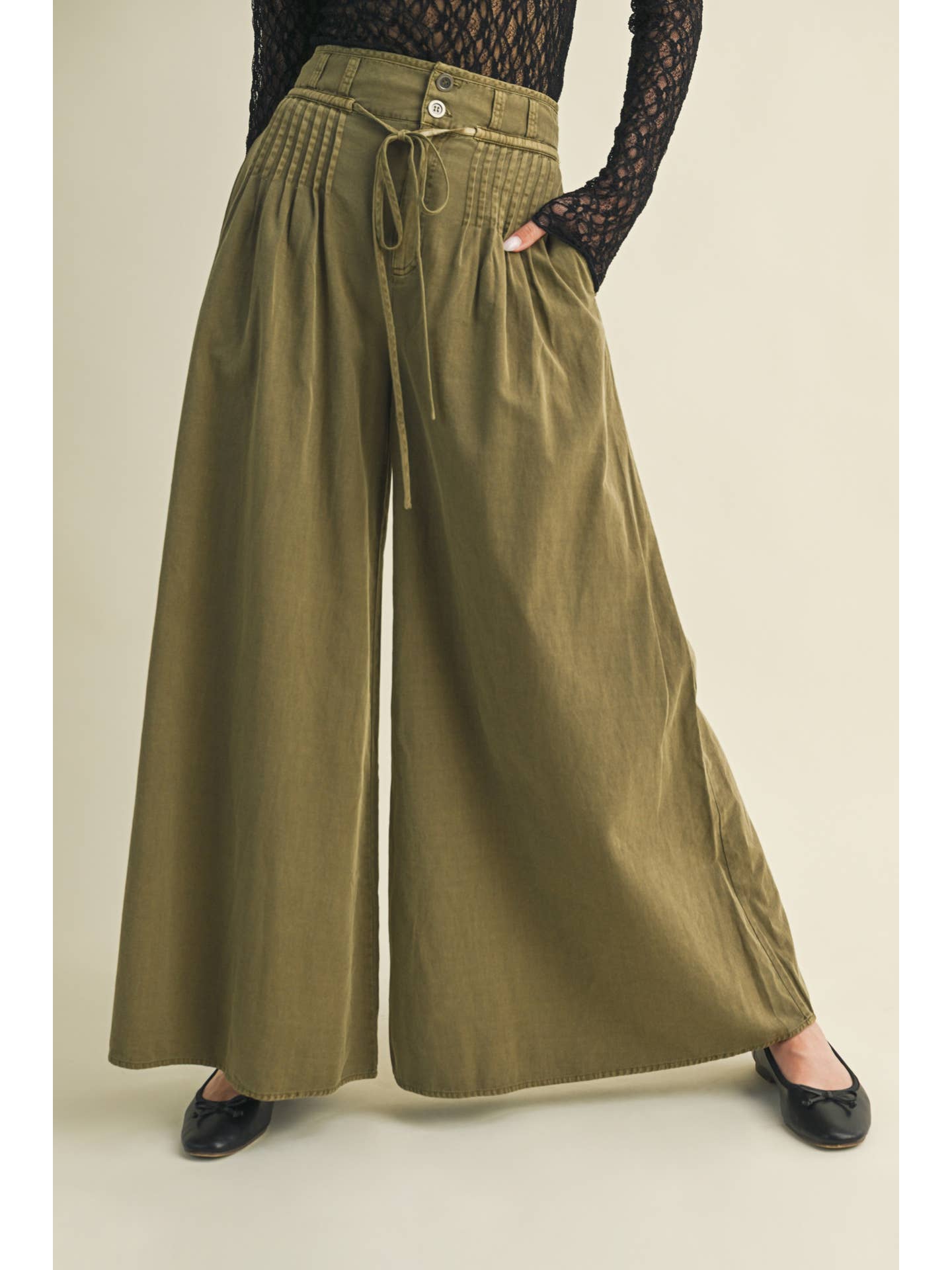Quinn Pintuck Wide Leg Pants