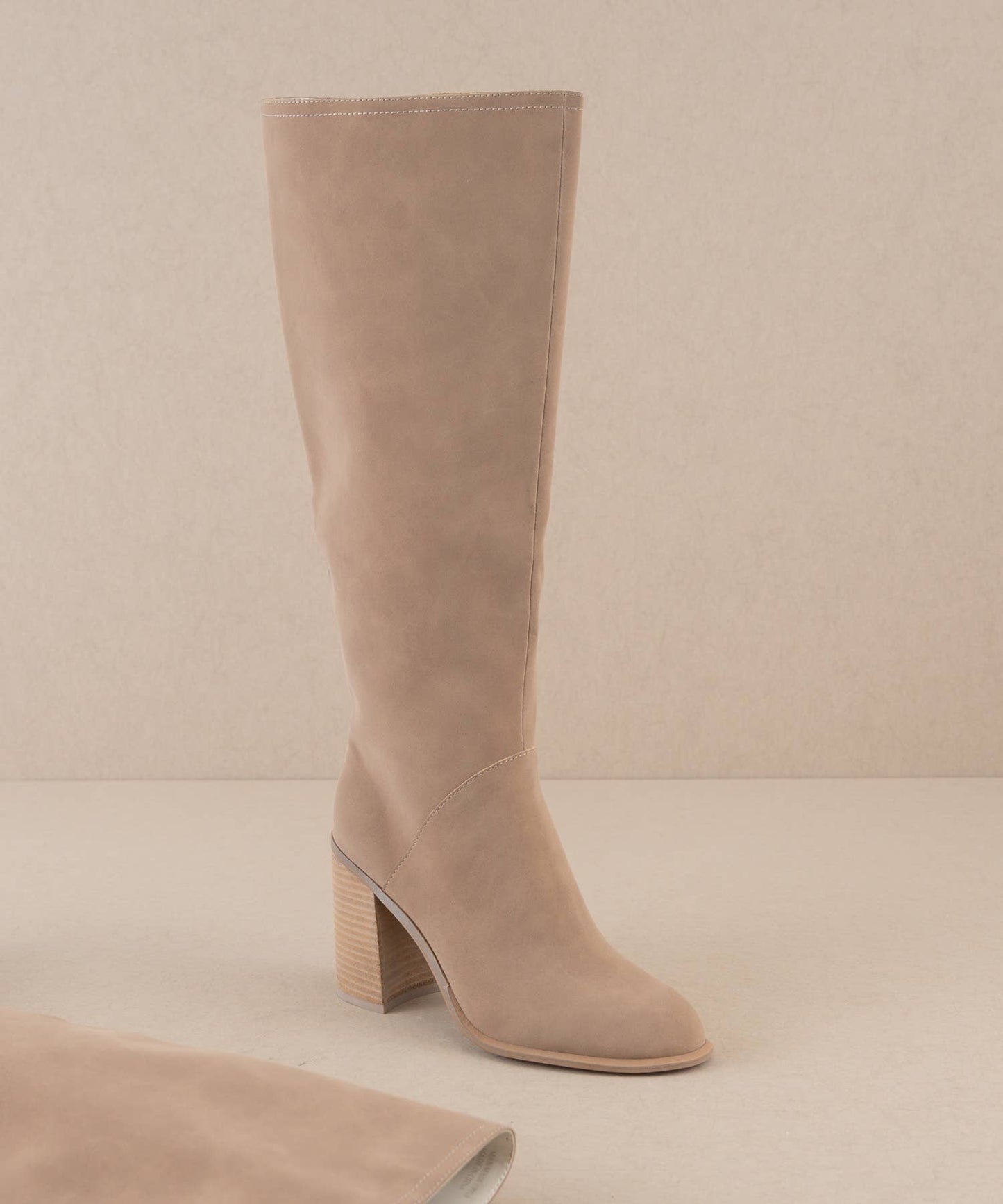 The Shiloh Cedar Wood Boot