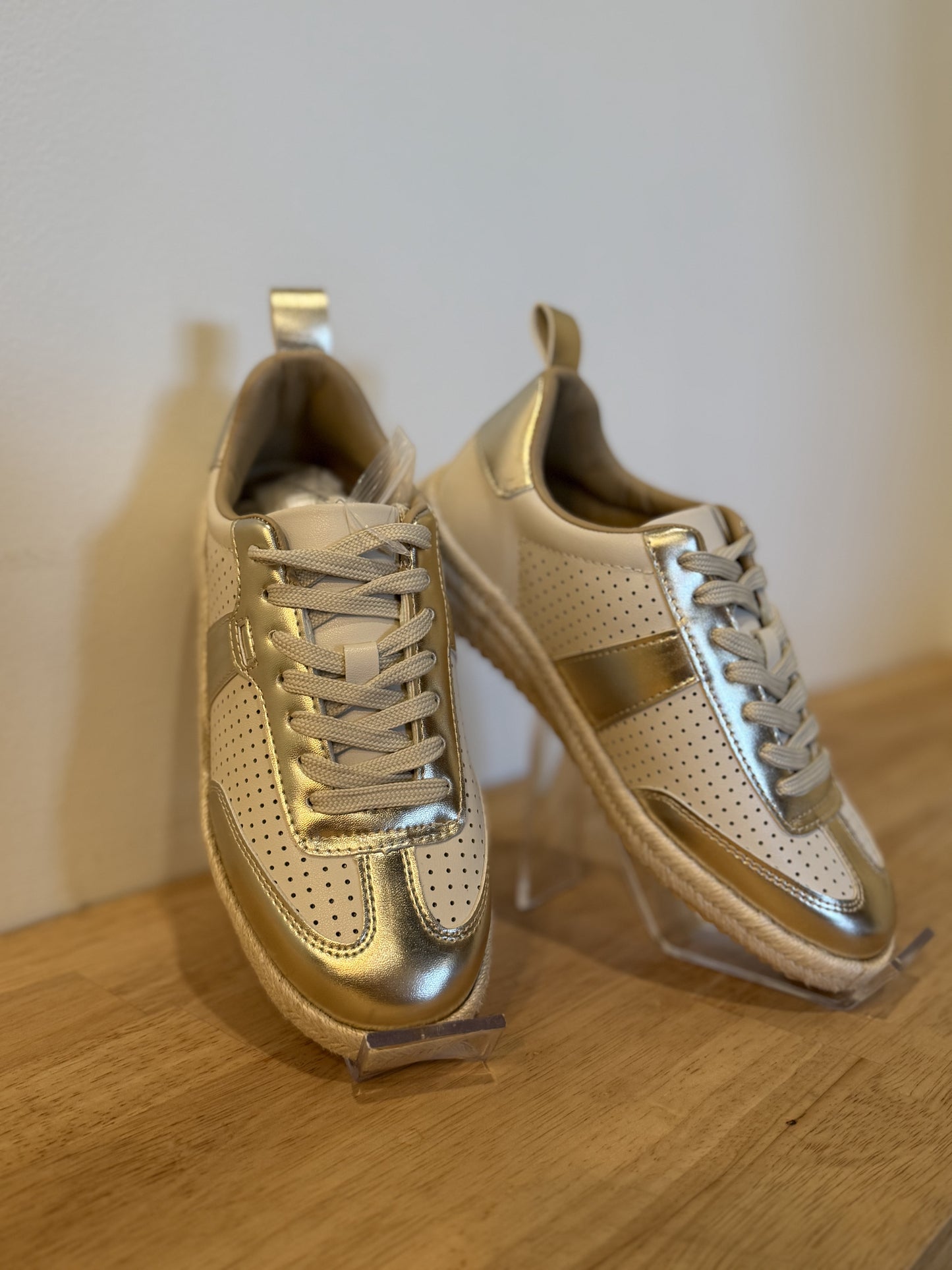 Vintage Havana May Sneaker