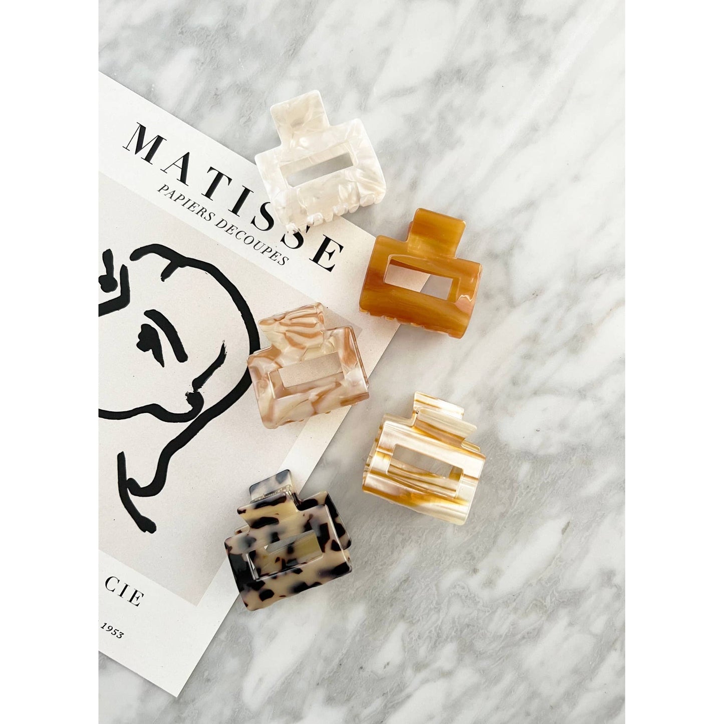 Camila Tortoise Hair Clip