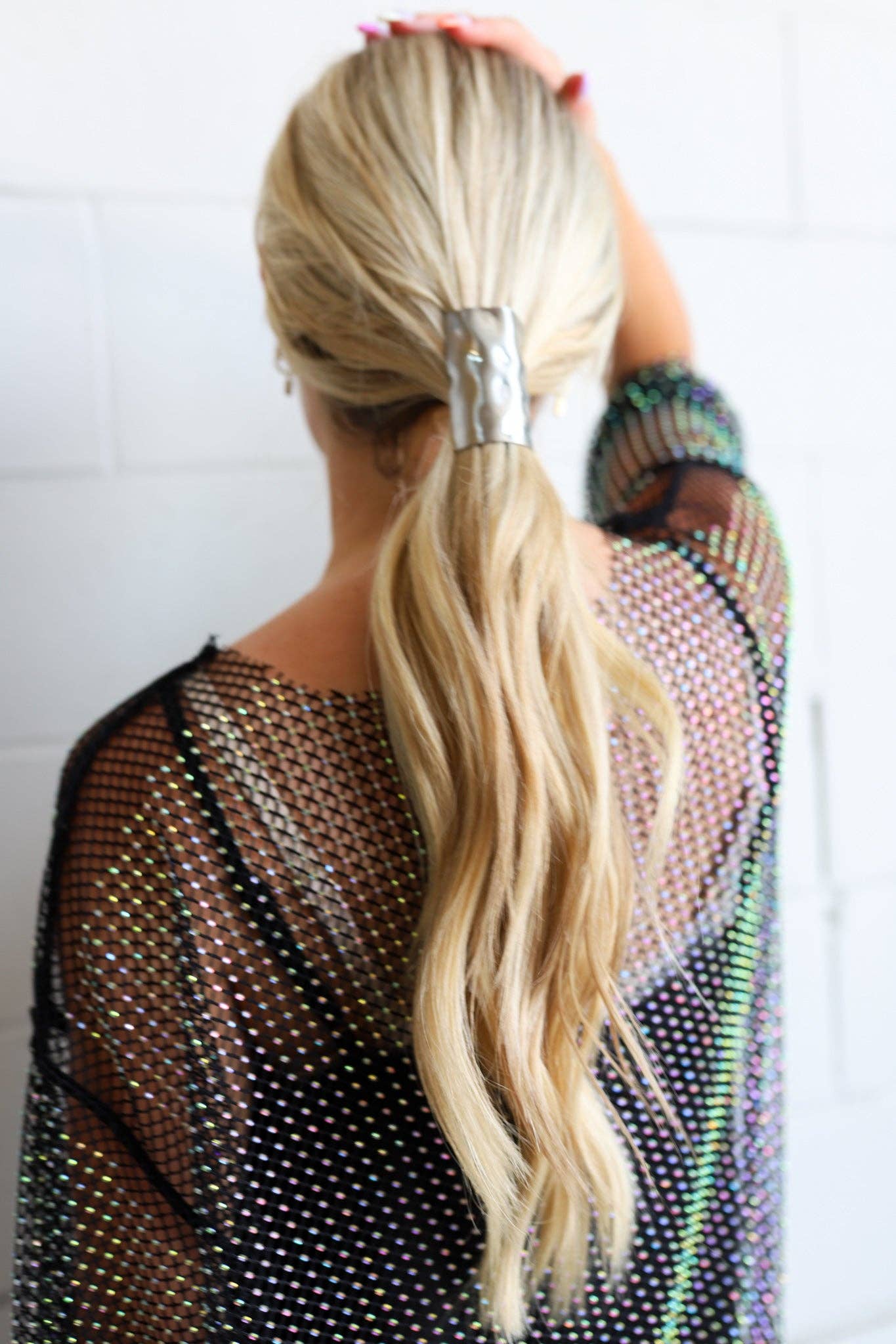 Oversized Pony Tail Cuff