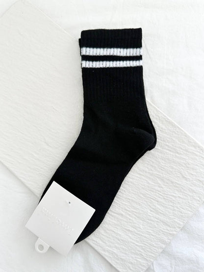 Classic Sporty Crew Socks