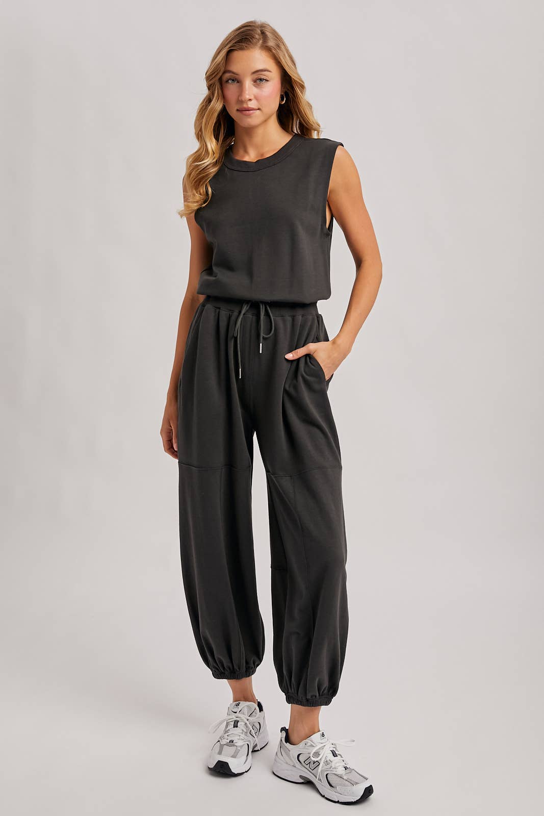 Drawstring Waist Sleeveless Knit Active