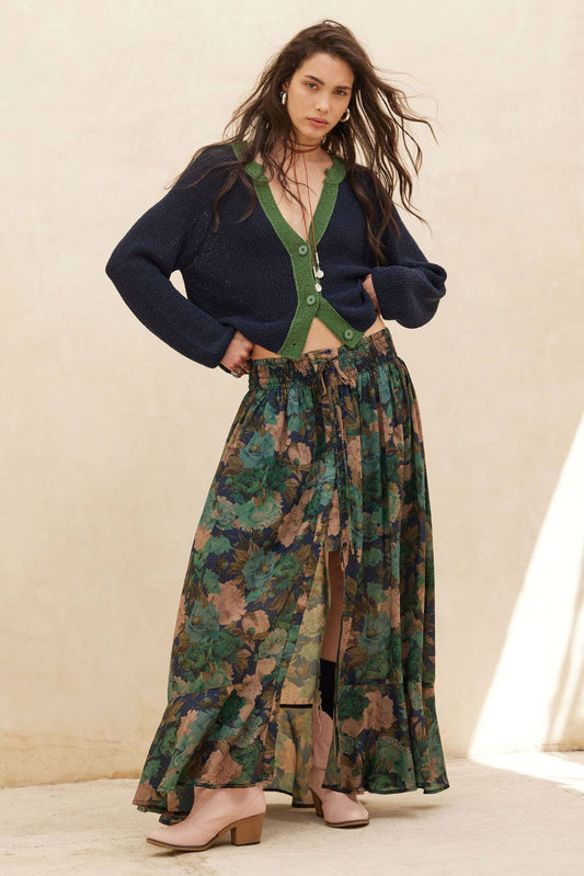 Pretty  Floral Button-Front Maxi Skirt