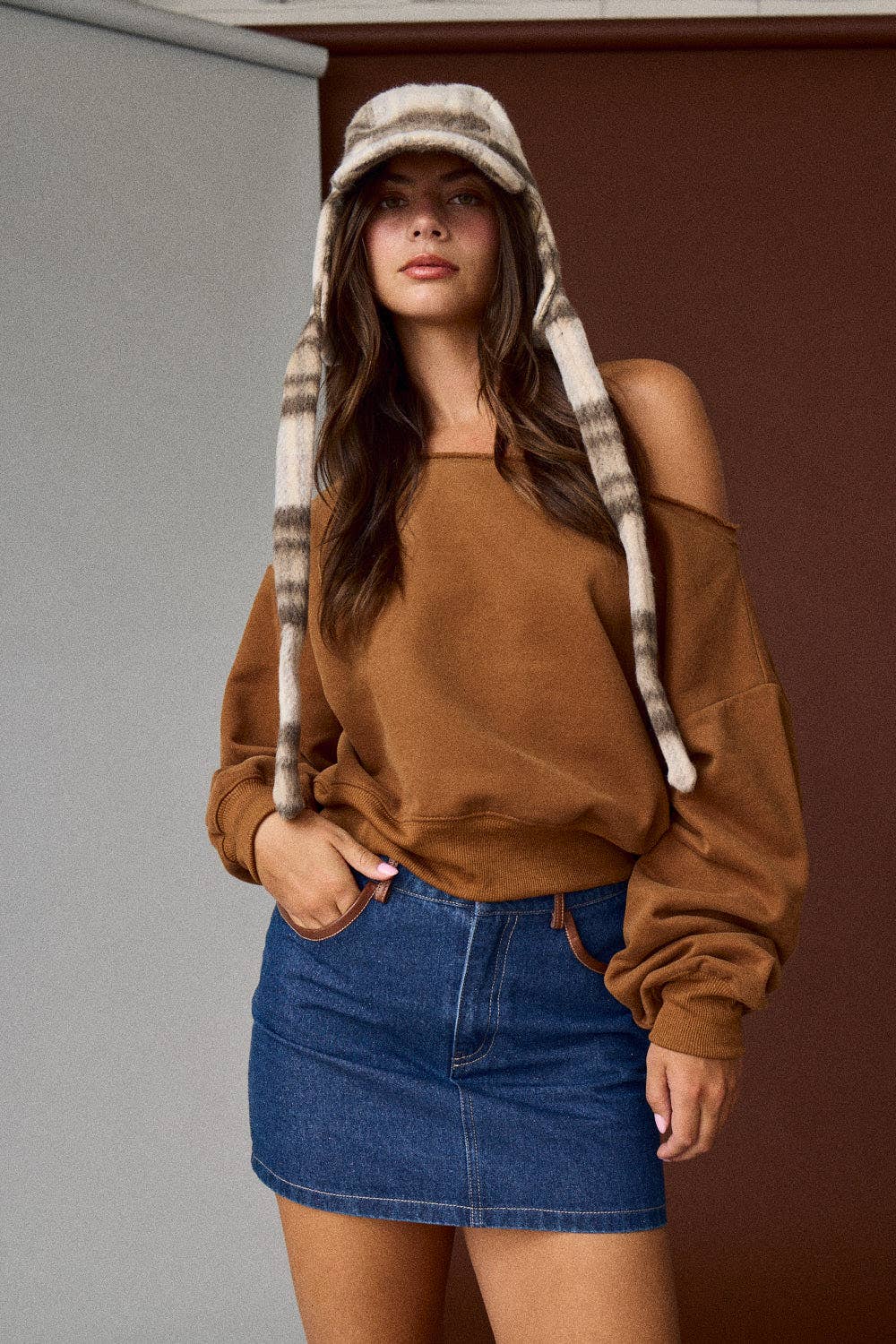 Alina Off Shoulder Cropped Sweatshirt