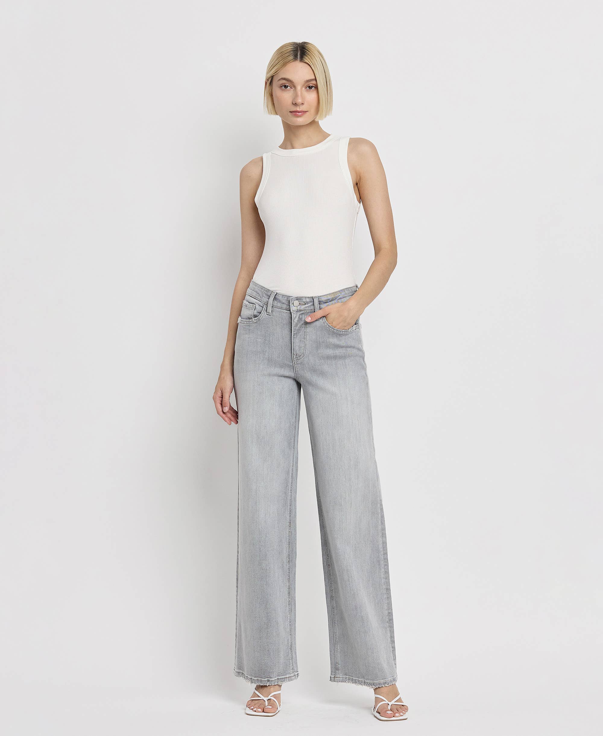 HIGH RISE LIGHT GREY WIDE LEG JEANS