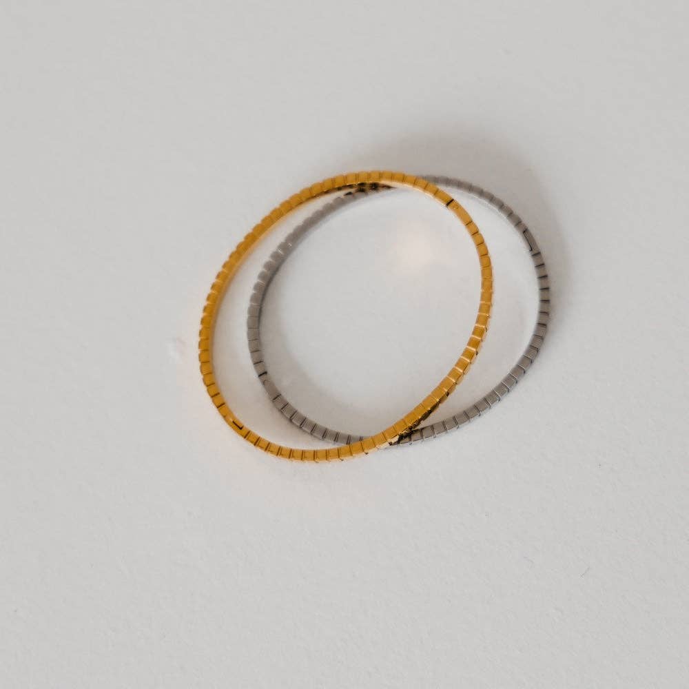 Daisy Bangle Bracelet