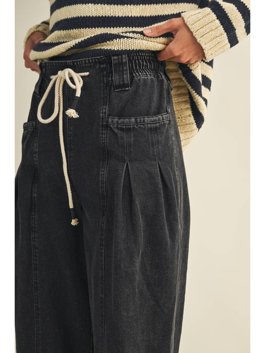 Pleated Barrel Leg Denim Pants