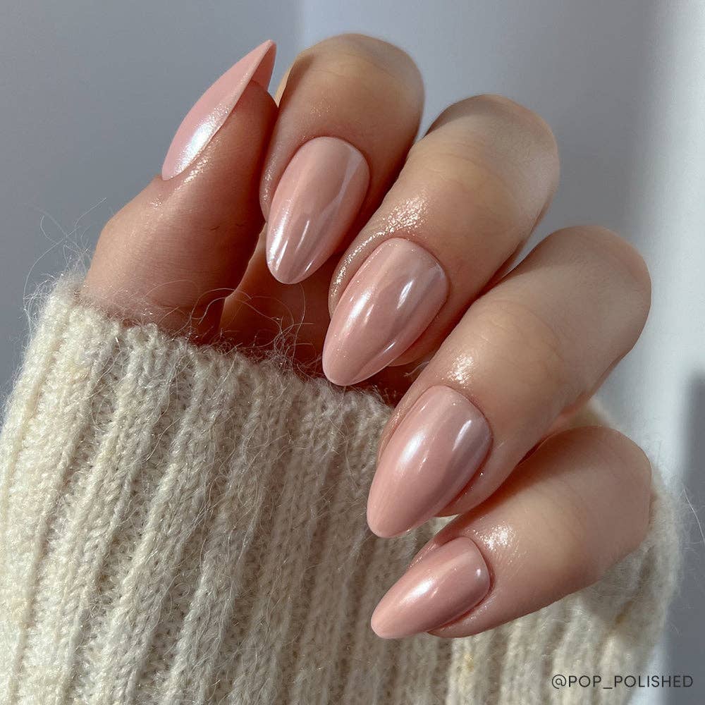 First Kiss Press-On Nails | Short Almond Pink Chrome Finish