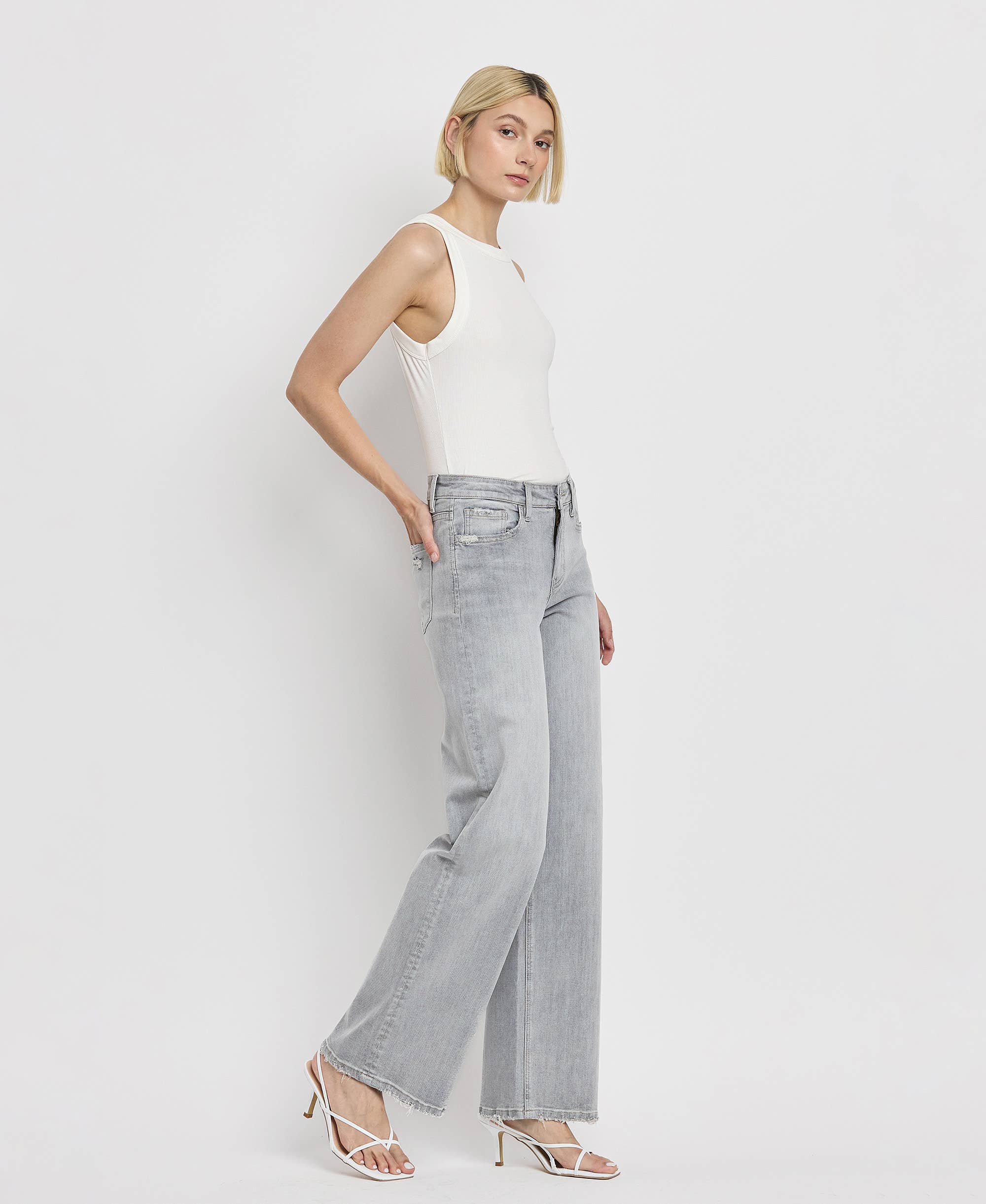 HIGH RISE LIGHT GREY WIDE LEG JEANS